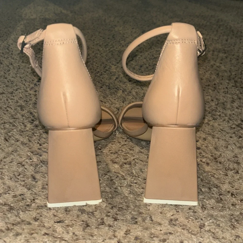 Marc Fisher LTD Denny- color medium natural size 9 - Picture 8 of 10